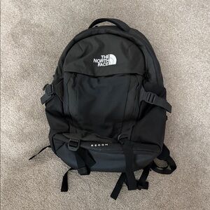 Classic The North Face Backpack — Recon Style Black
